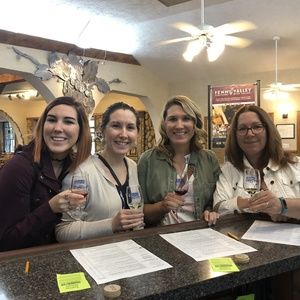 Meet your Posher, Dawn